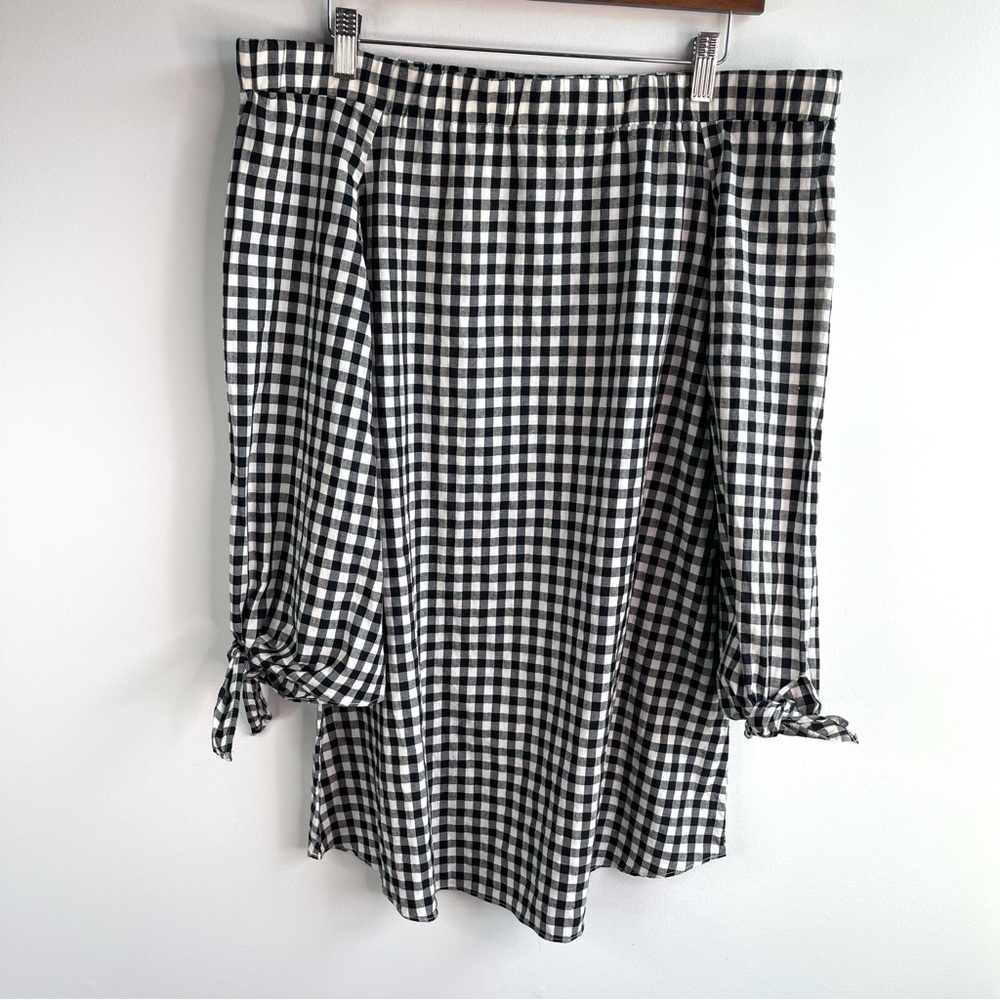 Ina Black and White Checkered Off The Shoulders Tunic Top Size L